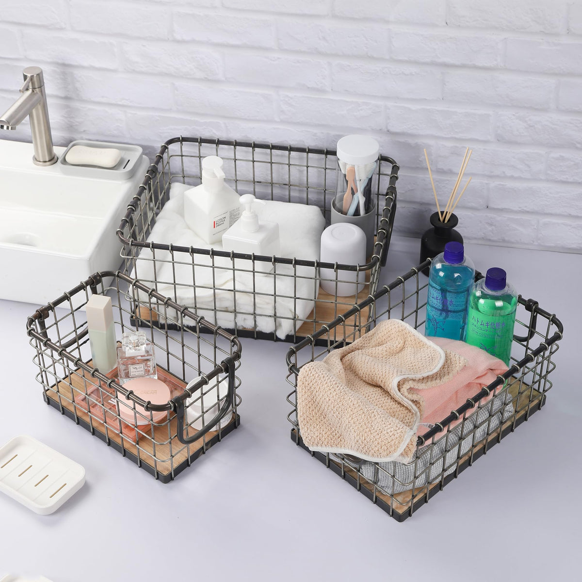 13.8" Wide Rectangular Metal Wire Basket with Wooden Bottom O948324